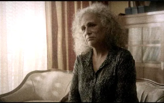 La madre, interpretada por Motta