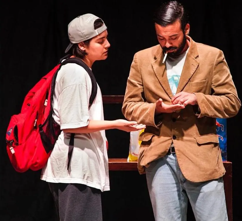 Jose Adrianzen en escena durante una obra de teatro
